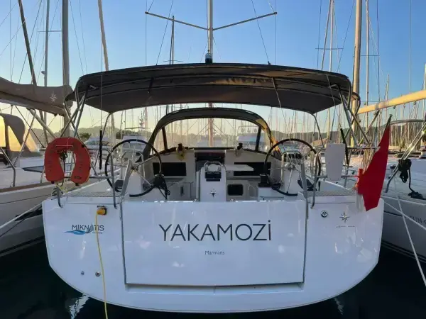 Yakamozi