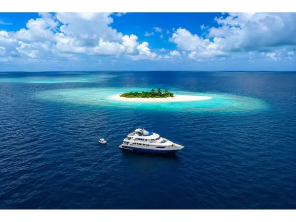 M/Y Honors Legacy