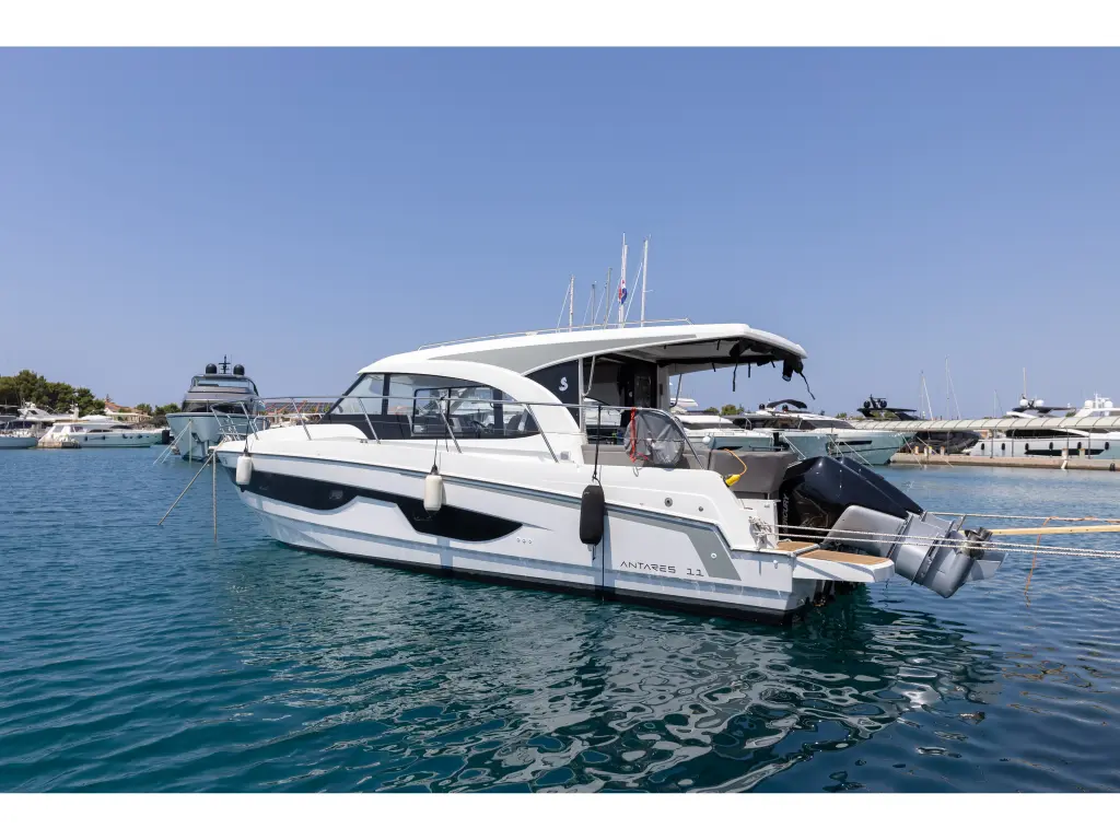 FALCON (Antares 11 coupe)