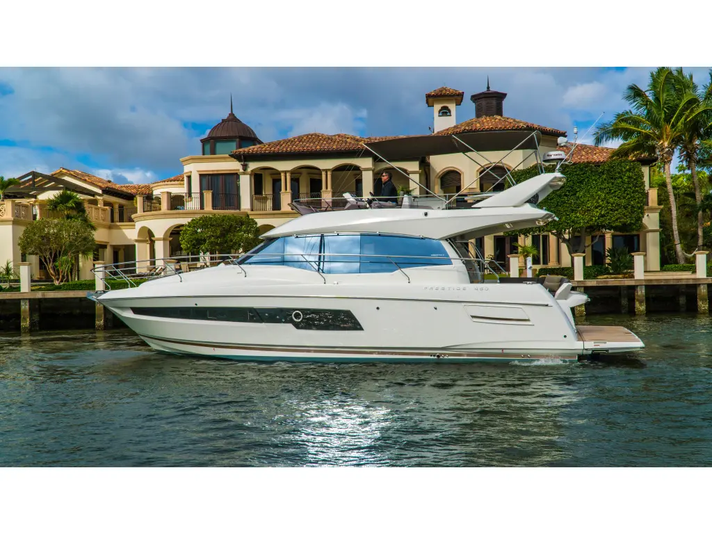 PRESTIGE 460 FLY