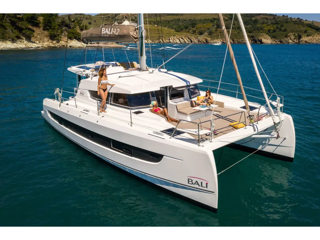 BALI 42 LE NOLY FULL EQUIPE OWNERS