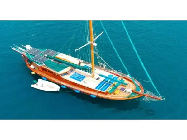 Mandalina 3 CABİNS 3 SHOWER 3 WC 20 MT LENGHT